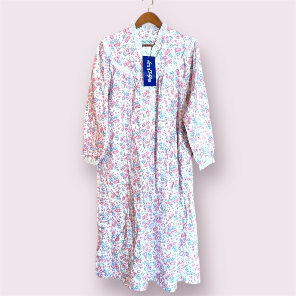 LANZ OF SALZBURG Vintage Nightgown *NEW*